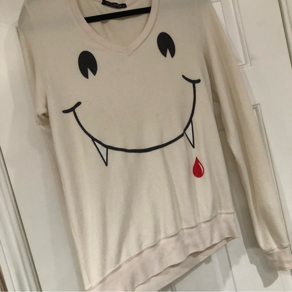 Wildfox Happy As A Vampire V Neck White Soft Baggy Beach Jumper - Picture 4 of 6